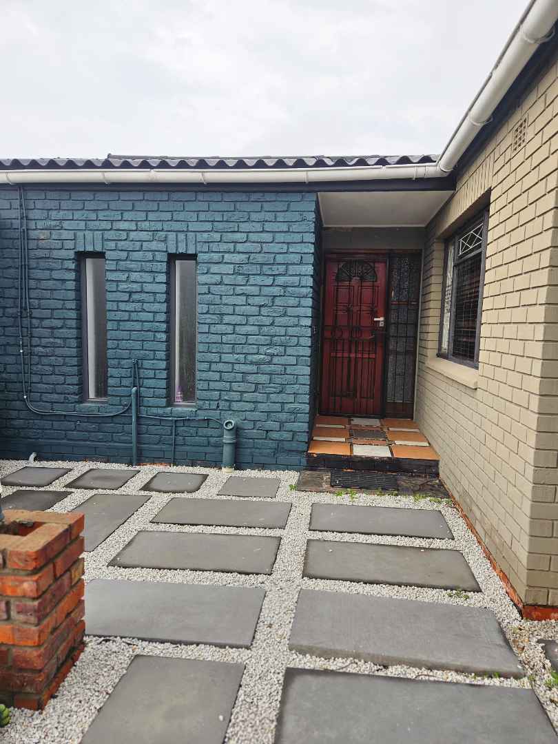 4 Bedroom Property for Sale in Greenshields Park Eastern Cape
